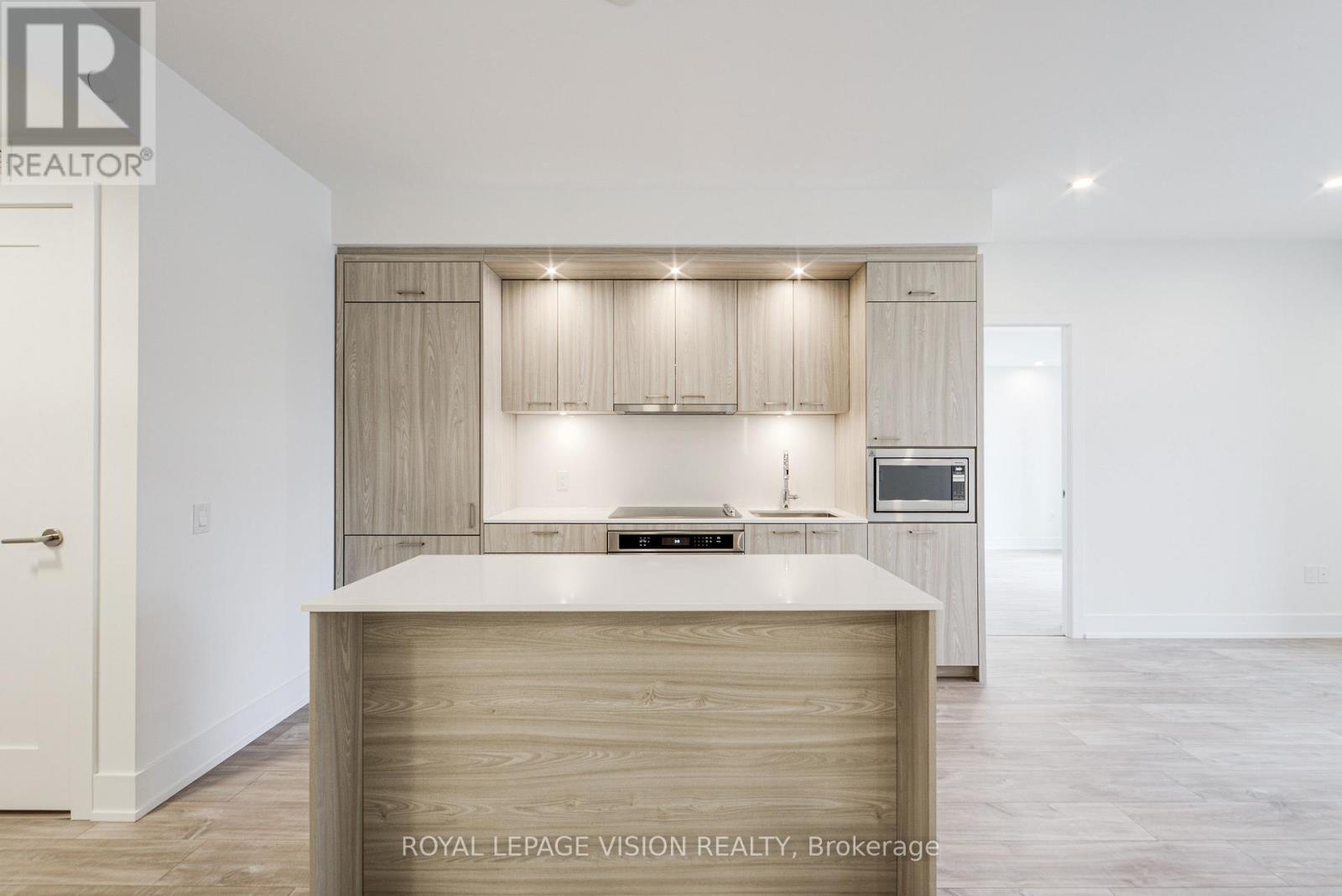 441 - 858 DUPONT STREET, Toronto, Ontario