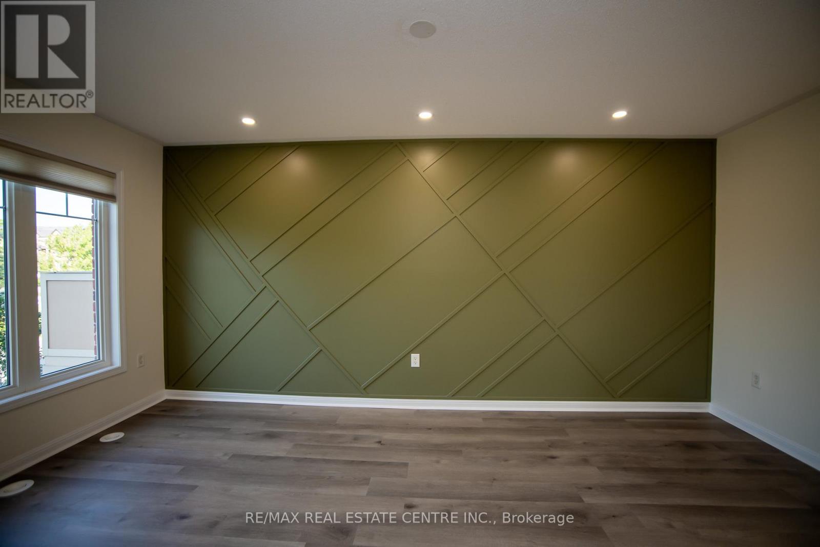 56 - 3060 Rotary Way, Burlington (Alton), Ontario  L7M 0G8 - Photo 11 - W12903808