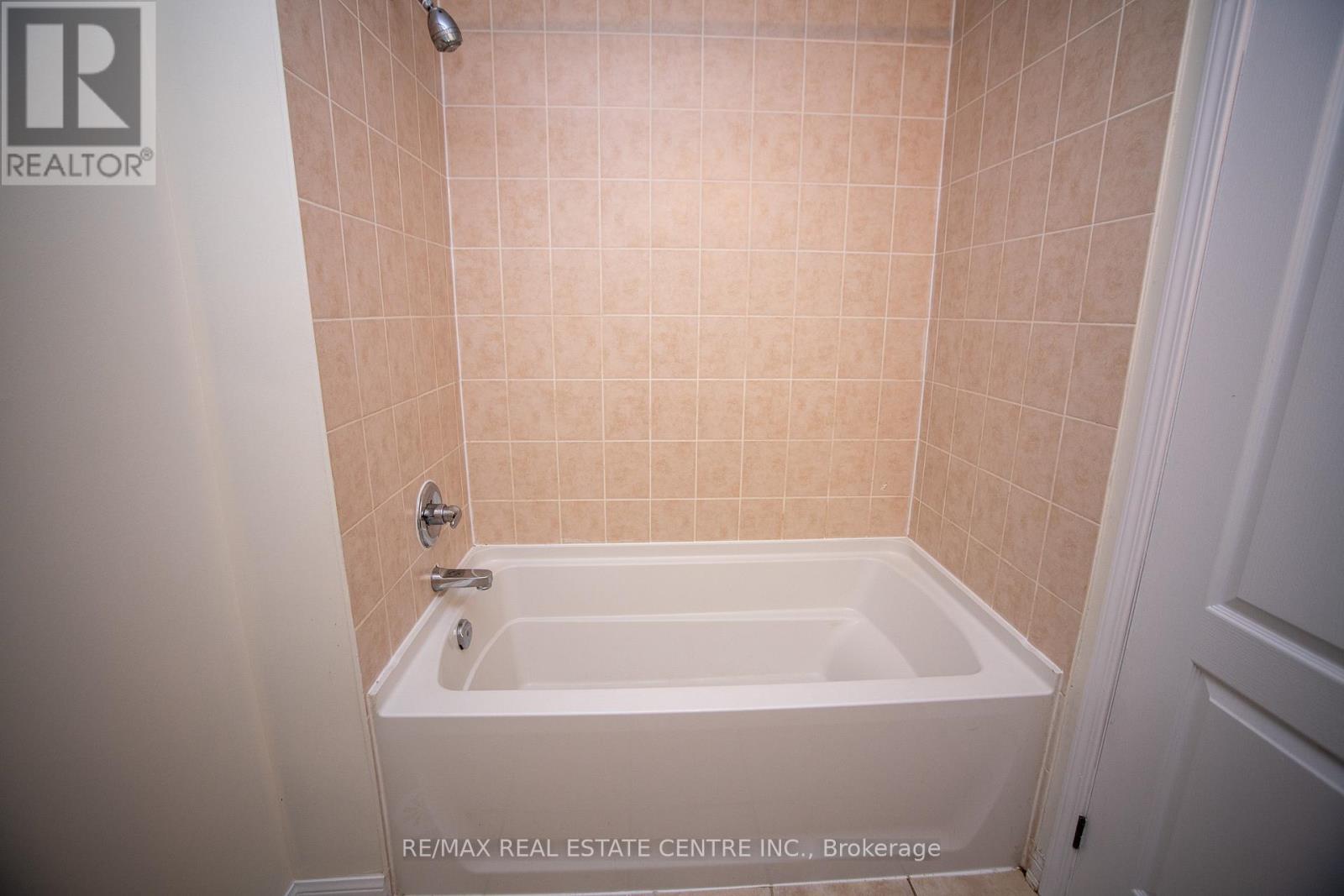 56 - 3060 Rotary Way, Burlington (Alton), Ontario  L7M 0G8 - Photo 24 - W12903808