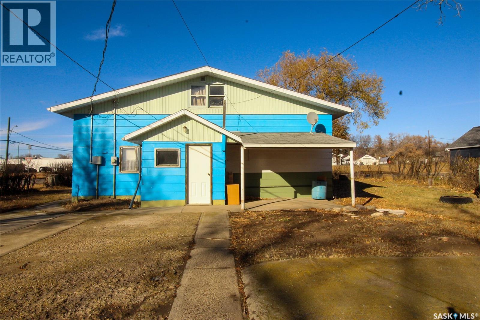 216 2nd STREET E, shaunavon, Saskatchewan