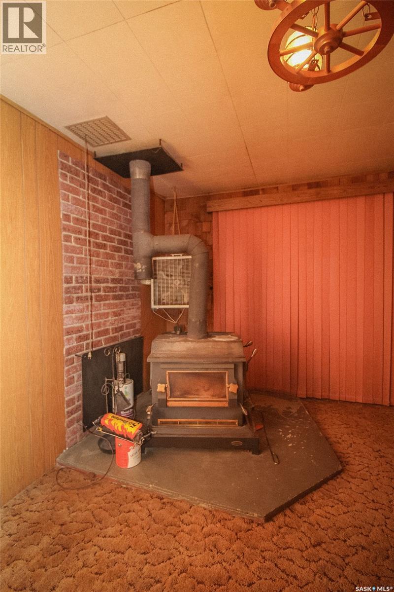 216 2nd Street E, Shaunavon, Saskatchewan  S0N 2M0 - Photo 14 - SK030944