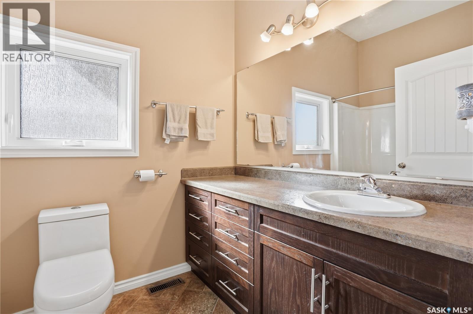 254 Wood Lily Drive, Moose Jaw, Saskatchewan  S6J 0A3 - Photo 18 - SK030905