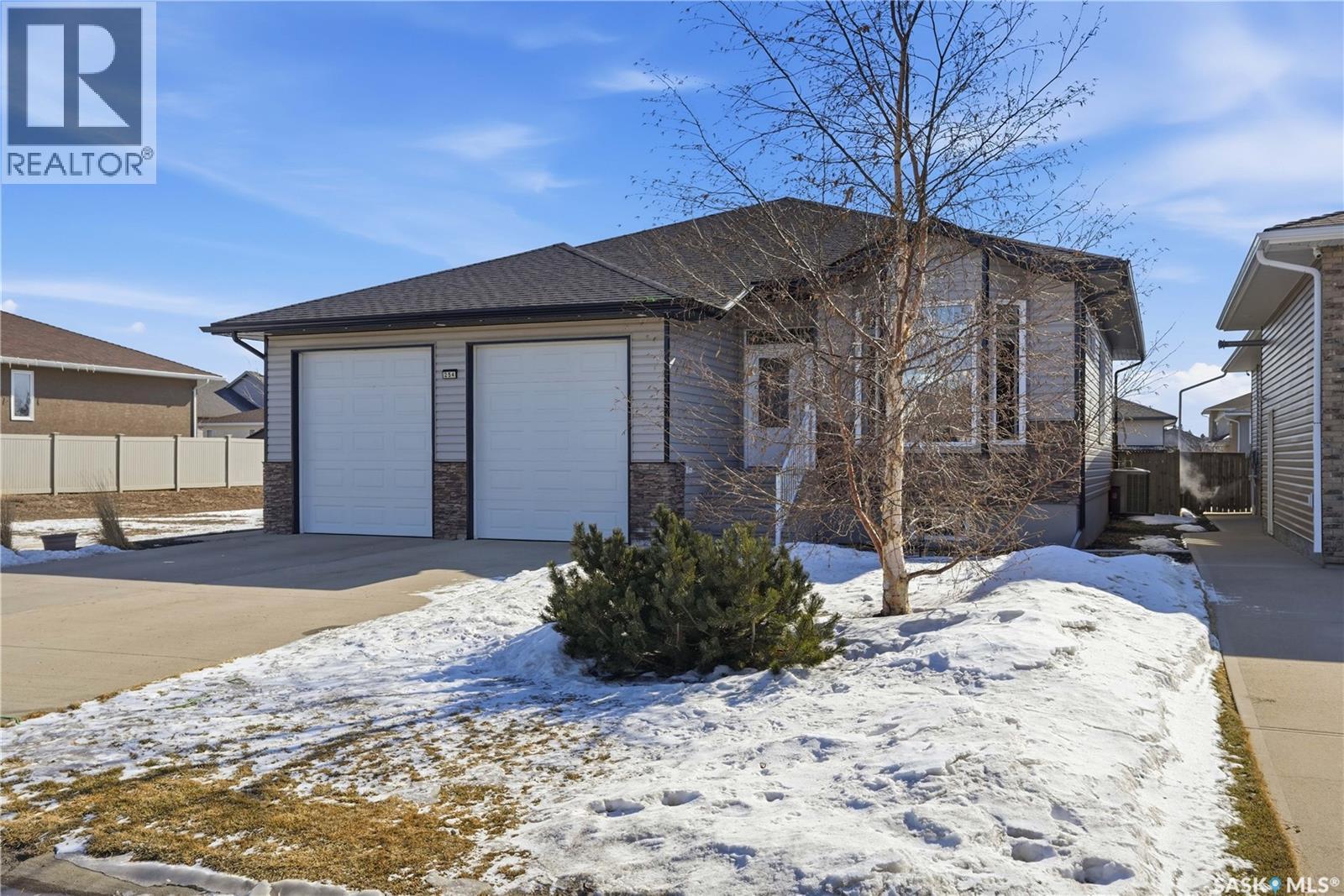 254 Wood Lily Drive, Moose Jaw, Saskatchewan  S6J 0A3 - Photo 2 - SK030905