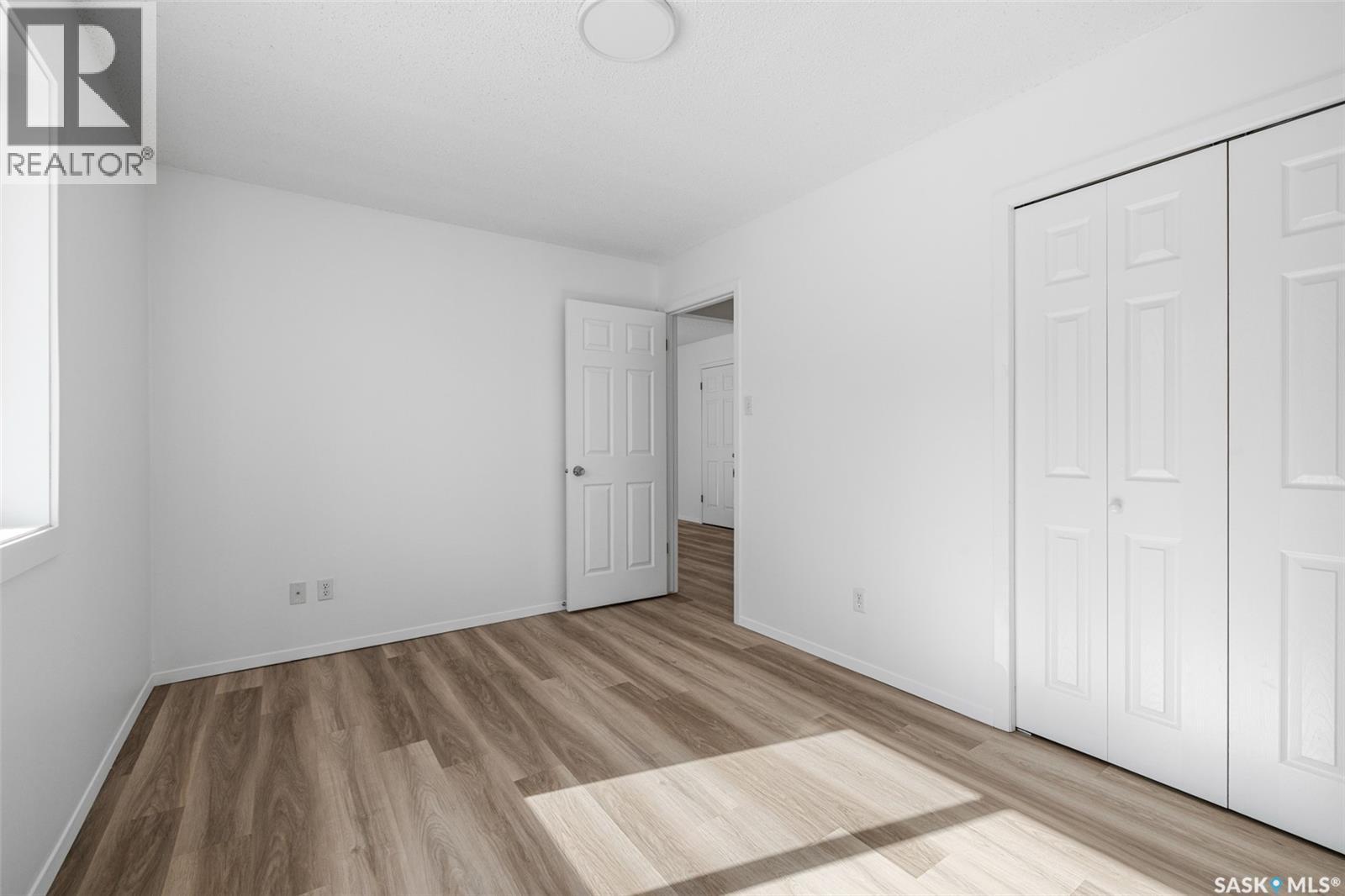 706 Bard Crescent N, Regina, Saskatchewan  S4X 2K5 - Photo 10 - SK030876