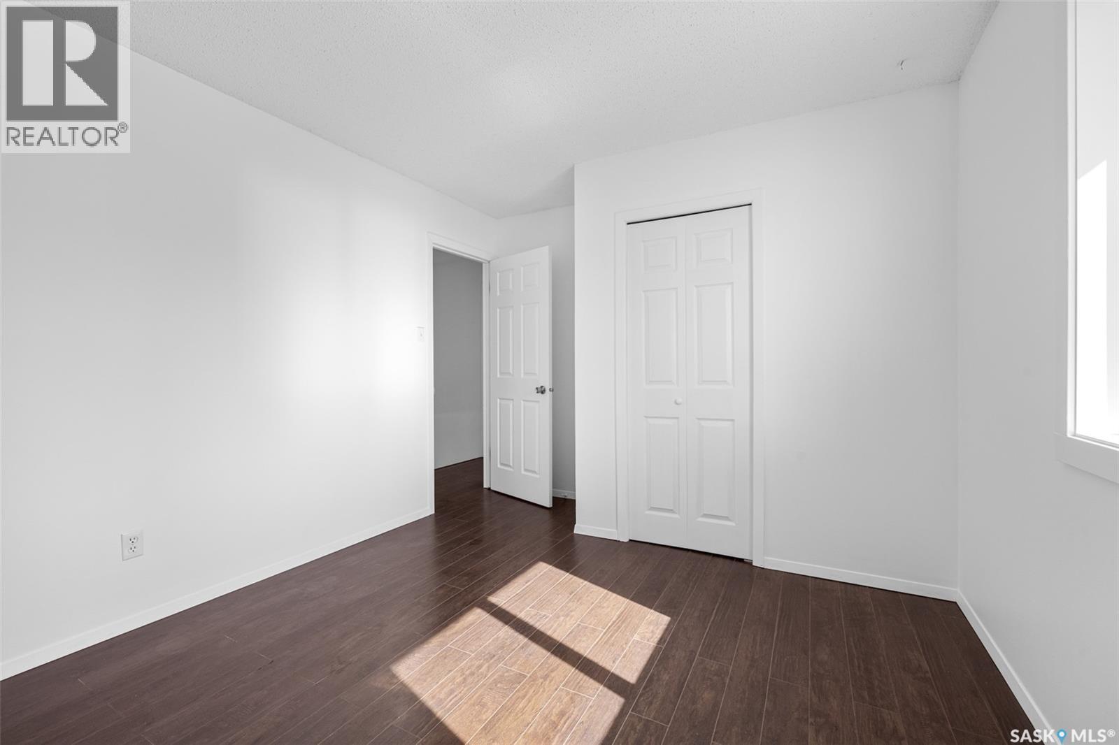 706 Bard Crescent N, Regina, Saskatchewan  S4X 2K5 - Photo 21 - SK030876