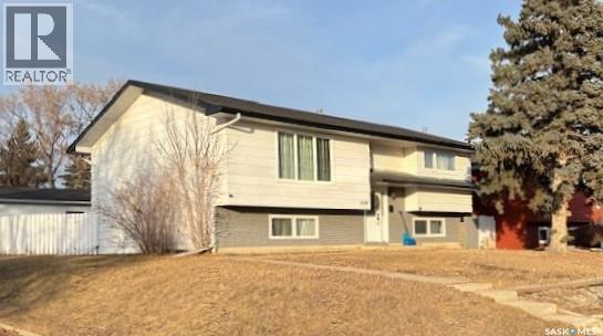 1446 Stadacona STREET W, moose jaw, Saskatchewan