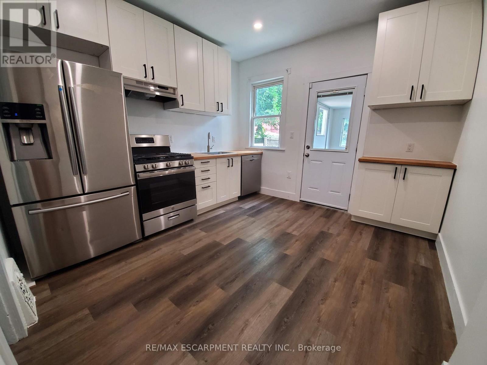 1 - 198 Sherman Avenue N, Hamilton (Stipley), Ontario  L8L 6M9 - Photo 5 - X12903716