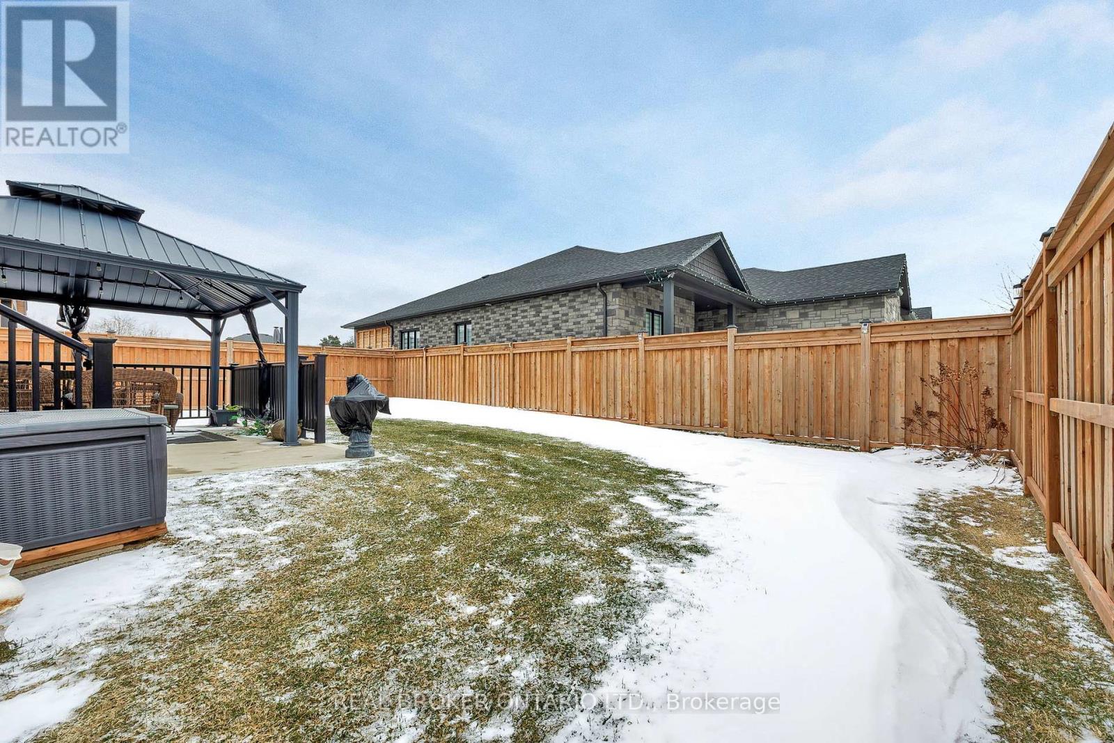 255 Rogers Road, North Perth, Ontario  N4W 0H3 - Photo 41 - X12903724