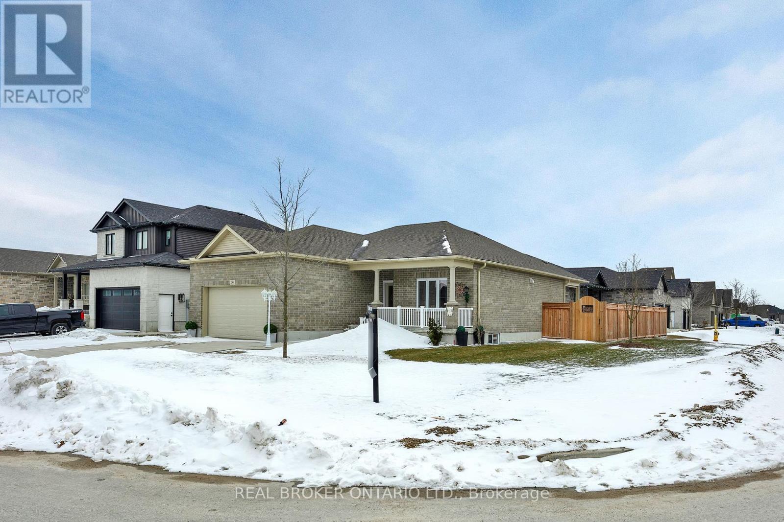 255 Rogers Road, North Perth, Ontario  N4W 0H3 - Photo 43 - X12903724