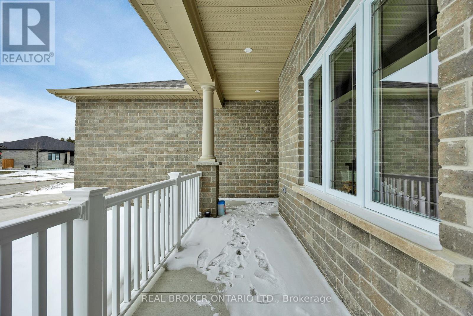 255 Rogers Road, North Perth, Ontario  N4W 0H3 - Photo 46 - X12903724