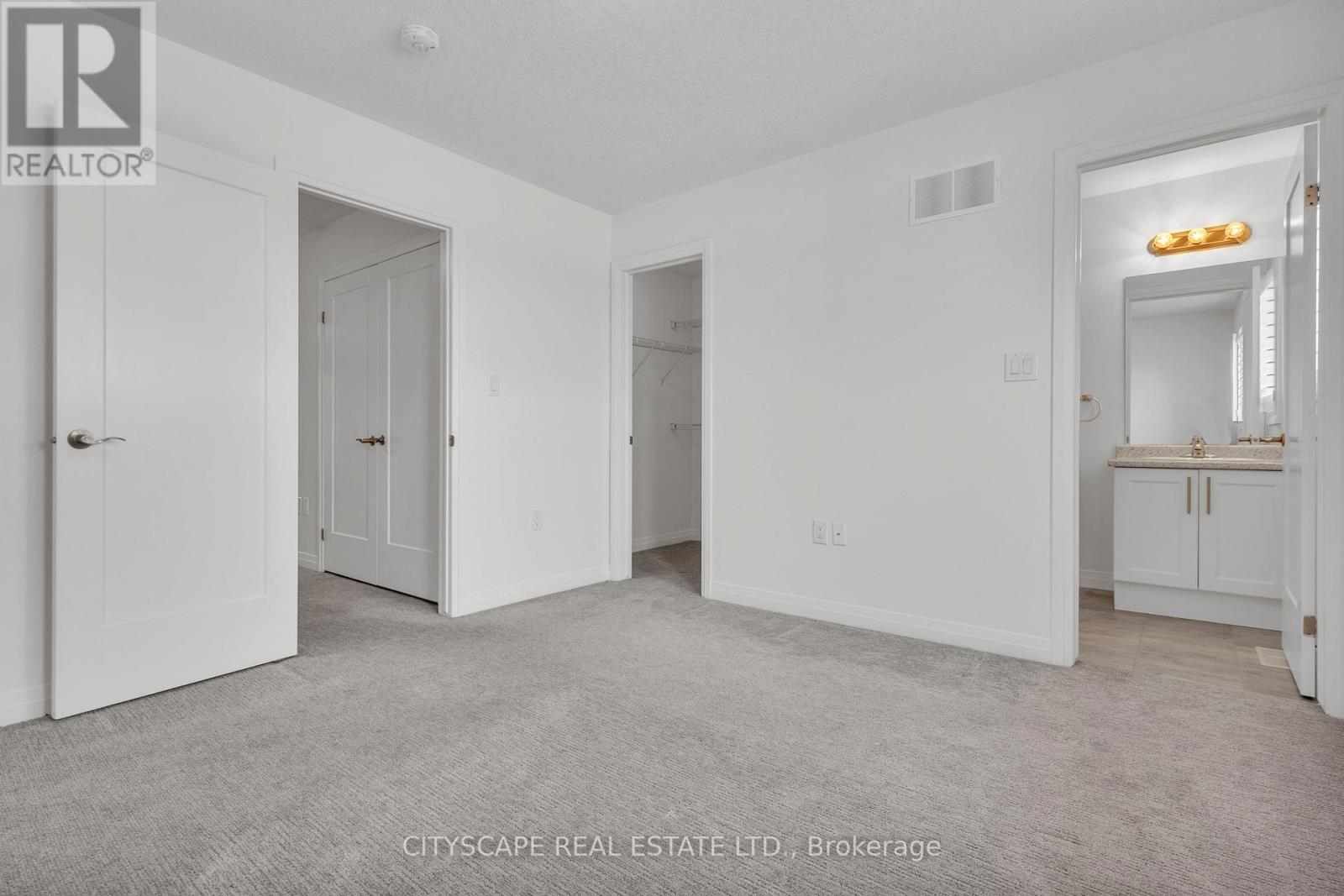 9 - 34 Laguna Village Crescent, Hamilton, Ontario  L0R 1P0 - Photo 22 - X12903840