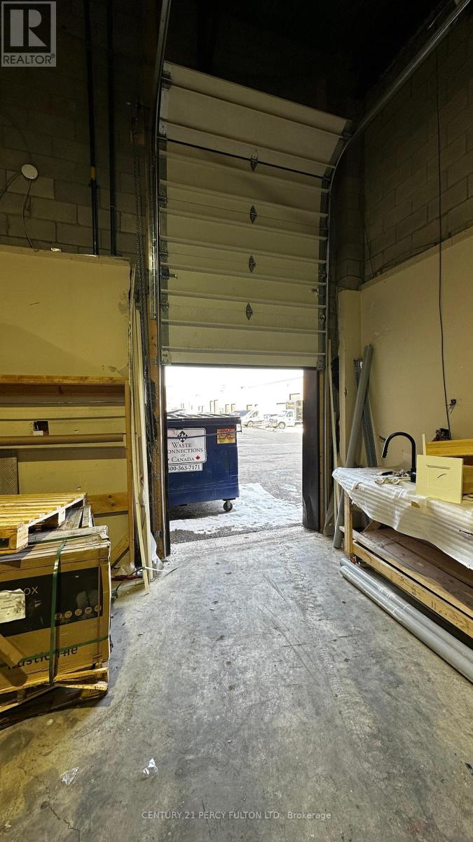 21 - 2074 Steeles Avenue W, Brampton, Ontario  L6Y 0A7 - Photo 28 - W12902666