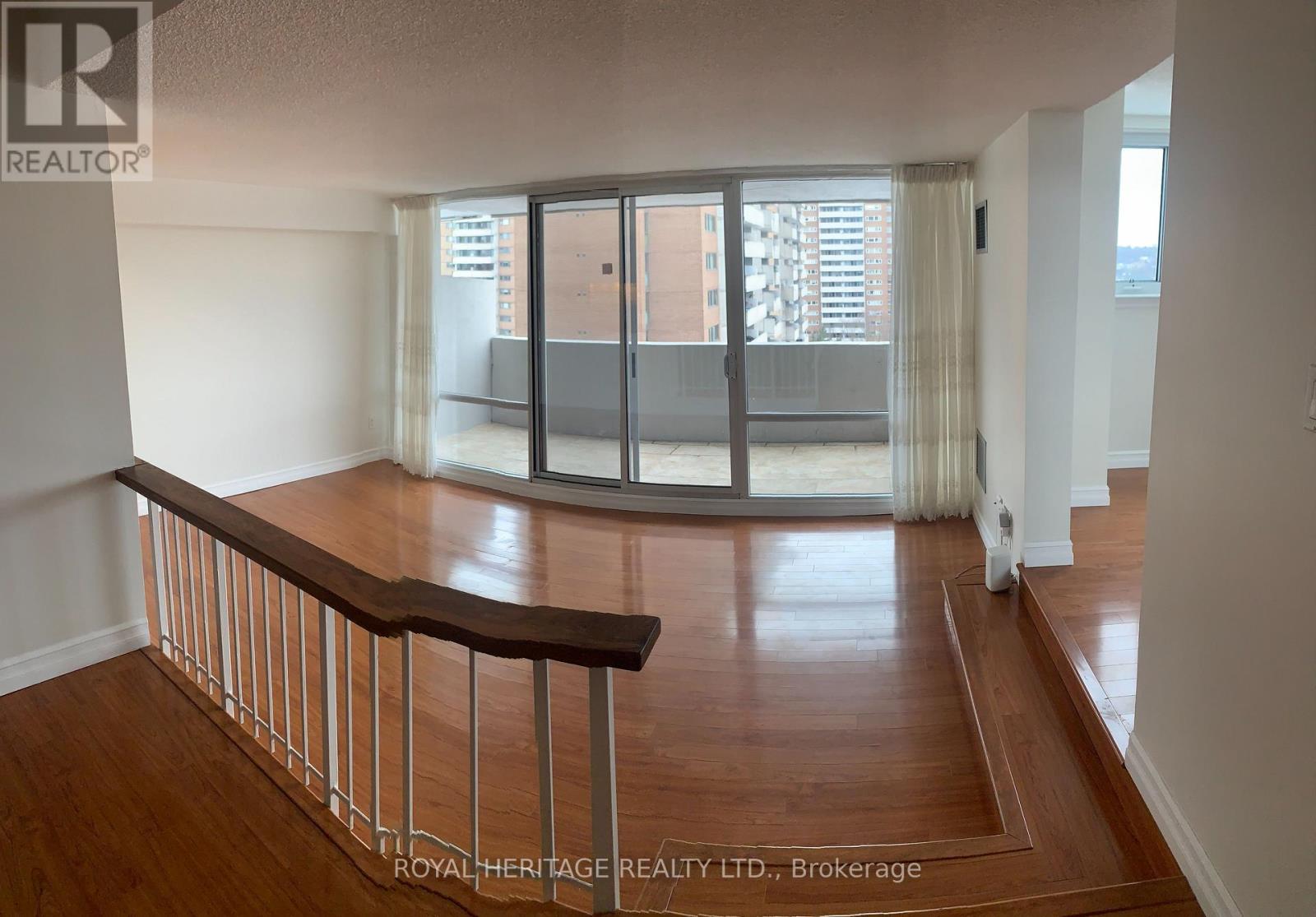 1110 - 270 Scarlett Road, Toronto, Ontario  M6N 4X7 - Photo 8 - W12903746