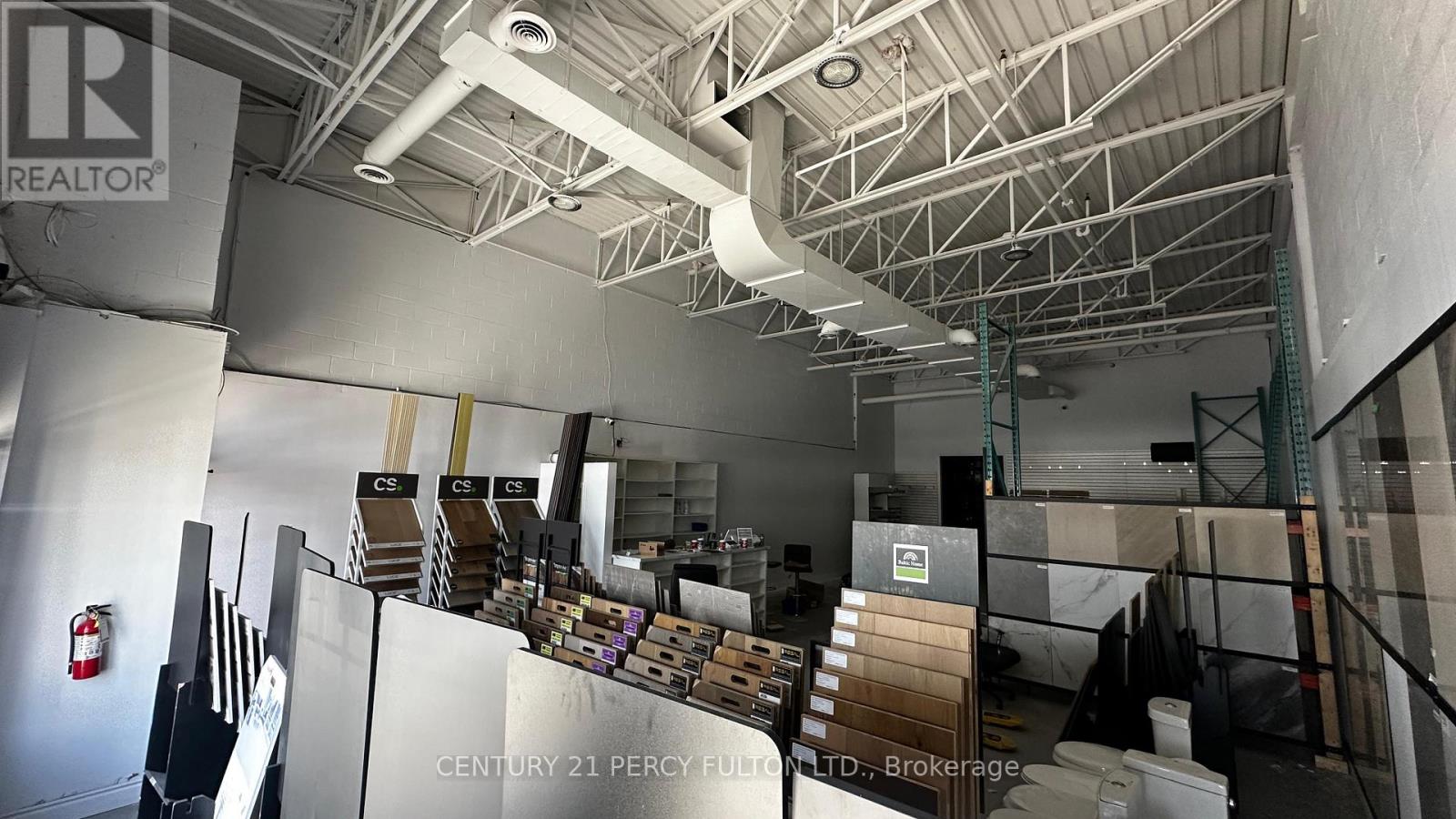 21 - 2074 Steeles Avenue W, Brampton, Ontario  L6Y 0A7 - Photo 9 - W12902666