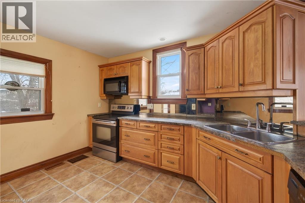 632 Percy Street, London, Ontario  N6C 2L7 - Photo 8 - 40804109