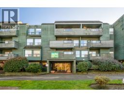<div class="price">$398,000</div> 103 8600 Ackroyd Road, Richmond<br><div style="margin-bottom:8px;"><small>RE/MAX Crest Realty</small></div><div class='bed_bath'>1 Bed | 1 Bath</div>