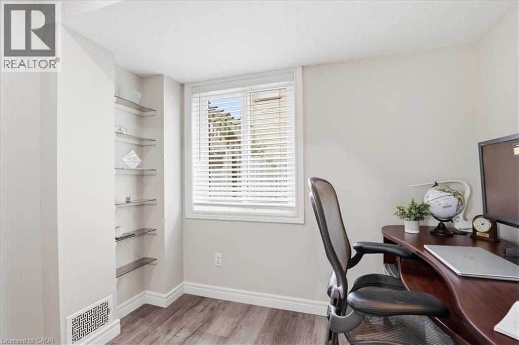 640 Munich Circle, Waterloo, Ontario  N2V 2L6 - Photo 29 - 40810691