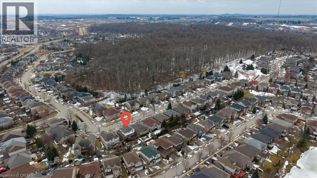 640 Munich Circle, Waterloo, Ontario  N2V 2L6 - Photo 41 - 40810691