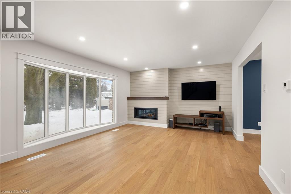 361 Coleridge Place, Waterloo, Ontario  N2L 2V7 - Photo 11 - 40809438