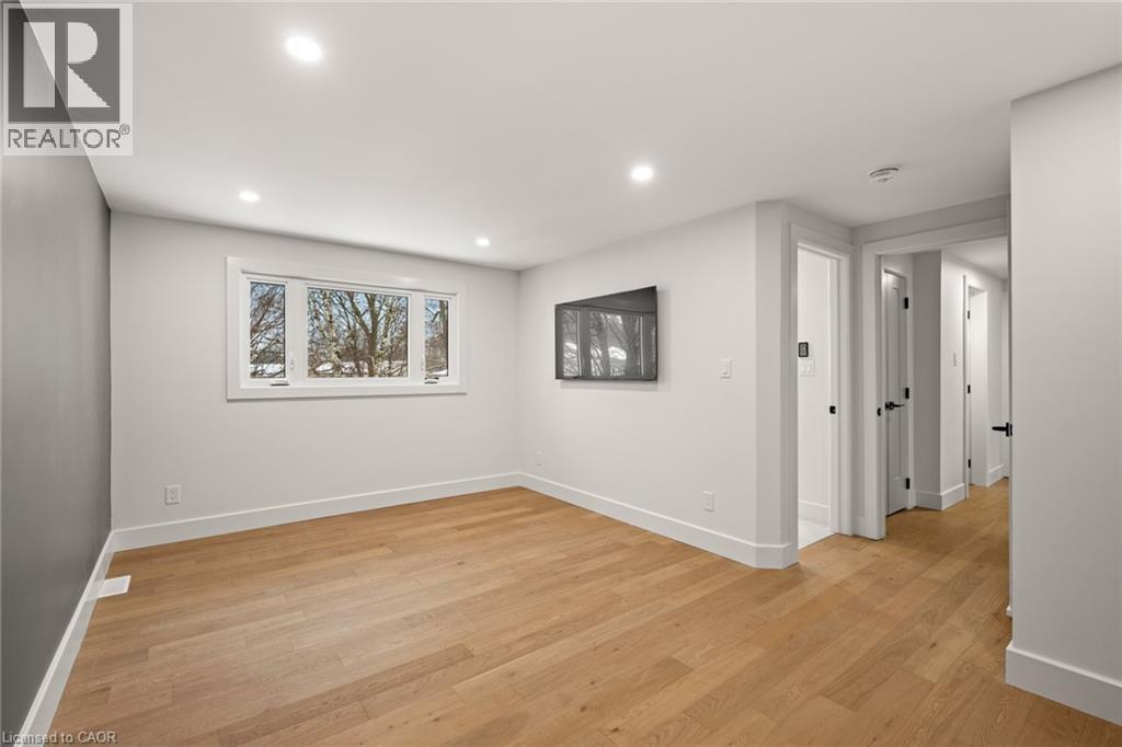 361 Coleridge Place, Waterloo, Ontario  N2L 2V7 - Photo 24 - 40809438