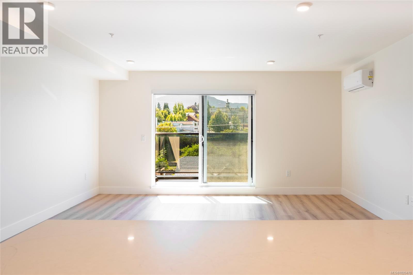 507 45 Haliburton St, Nanaimo, British Columbia  V9R 4V6 - Photo 11 - 1029470