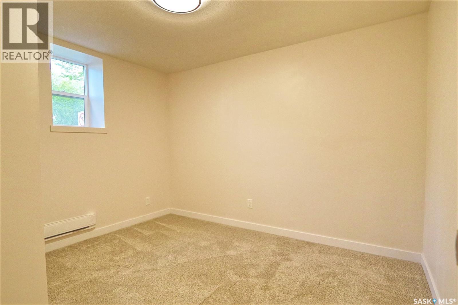 A&b 1824 Winnipeg Street, Regina, Saskatchewan  S4P 1G2 - Photo 11 - SK030875