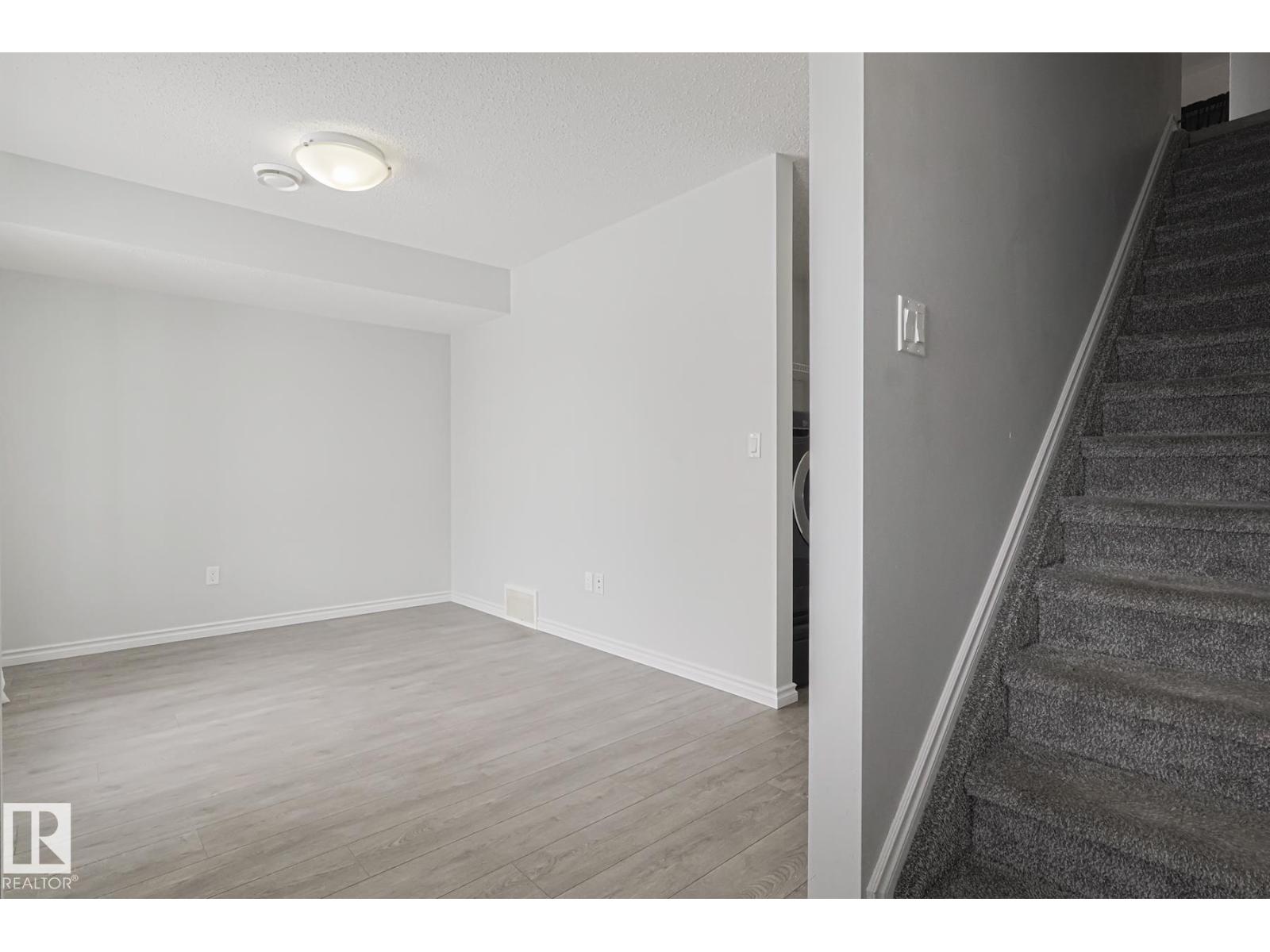 #31 20 Augustine Cr, Sherwood Park, Alberta  T8H 0Z8 - Photo 2 - E4476435