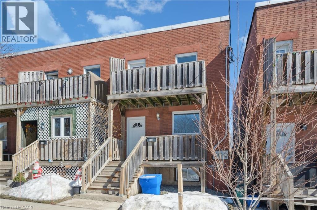 352 W Duke Street W, Kitchener, Ontario  N2H 3Y3 - Photo 2 - 40804218