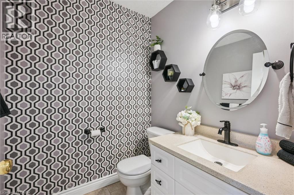 104 Kent Street, Cambridge, Ontario  N1S 4H2 - Photo 8 - 40813384