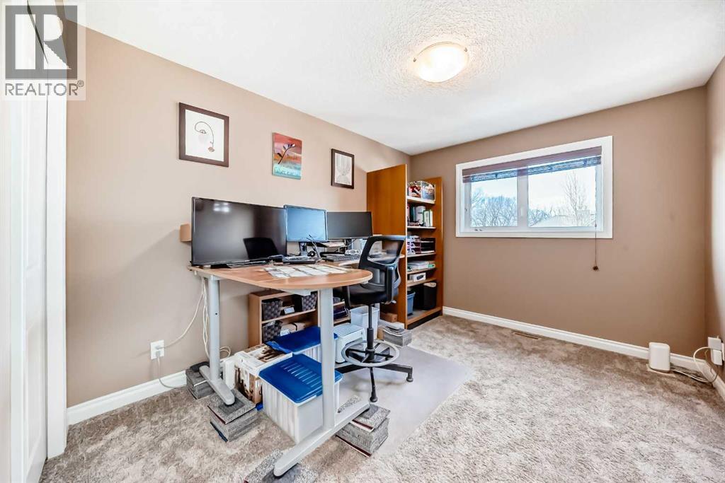 3921 1 Street NW, Calgary, Alberta  T2K 0X2 - Photo 25 - A2280466