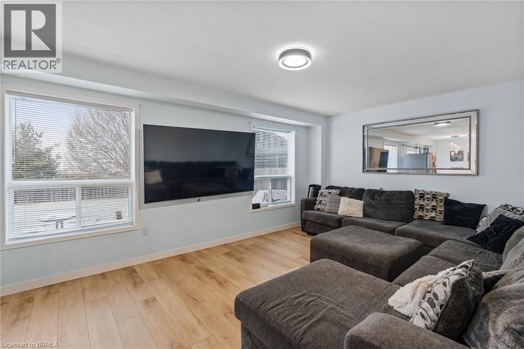 70 Blackburn Drive, Brantford, Ontario  N3T 6R9 - Photo 17 - 40813061