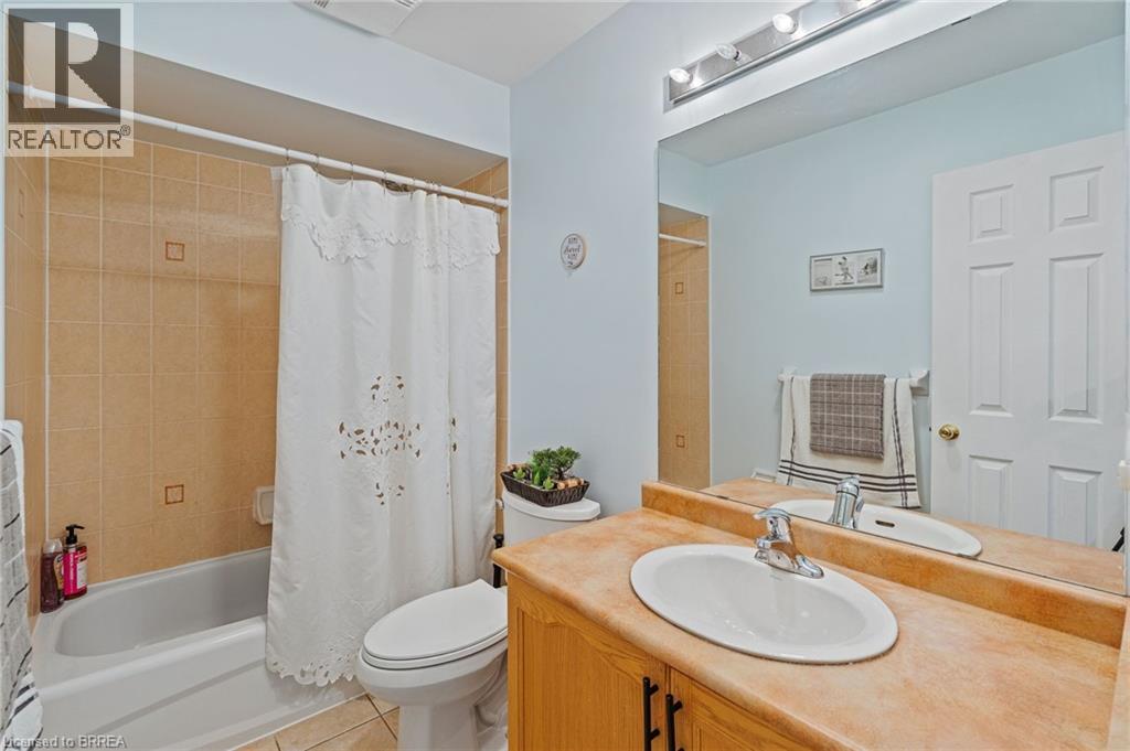 70 Blackburn Drive, Brantford, Ontario  N3T 6R9 - Photo 25 - 40813061