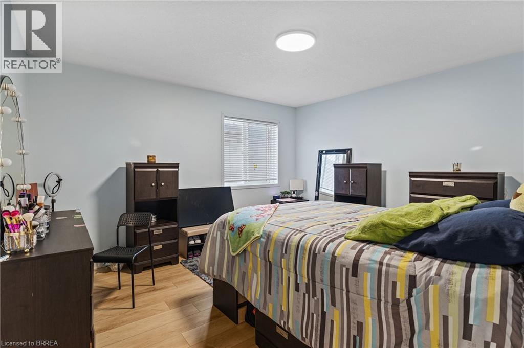 70 Blackburn Drive, Brantford, Ontario  N3T 6R9 - Photo 36 - 40813061