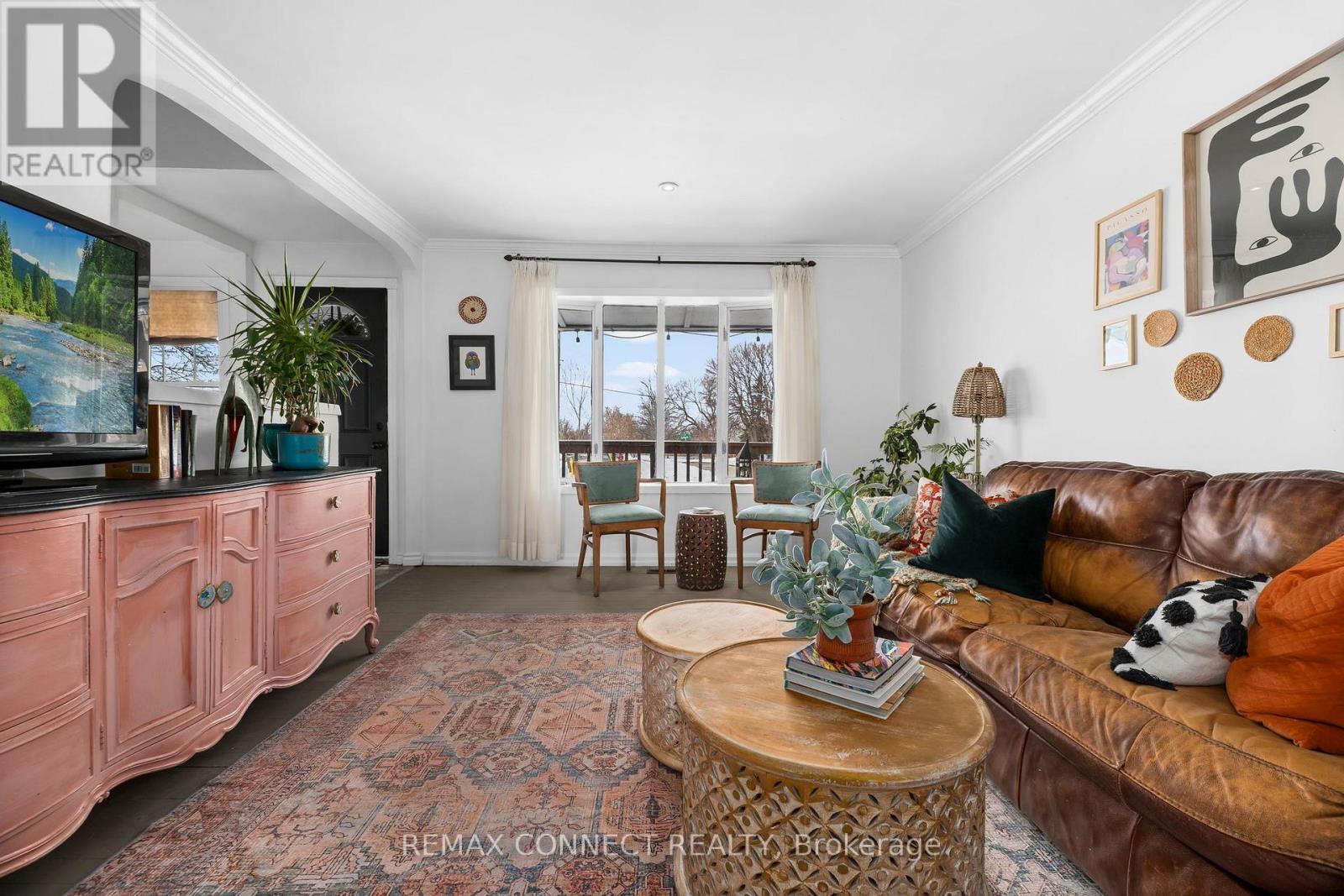 19 ONTARIO STREET, Ajax, Ontario