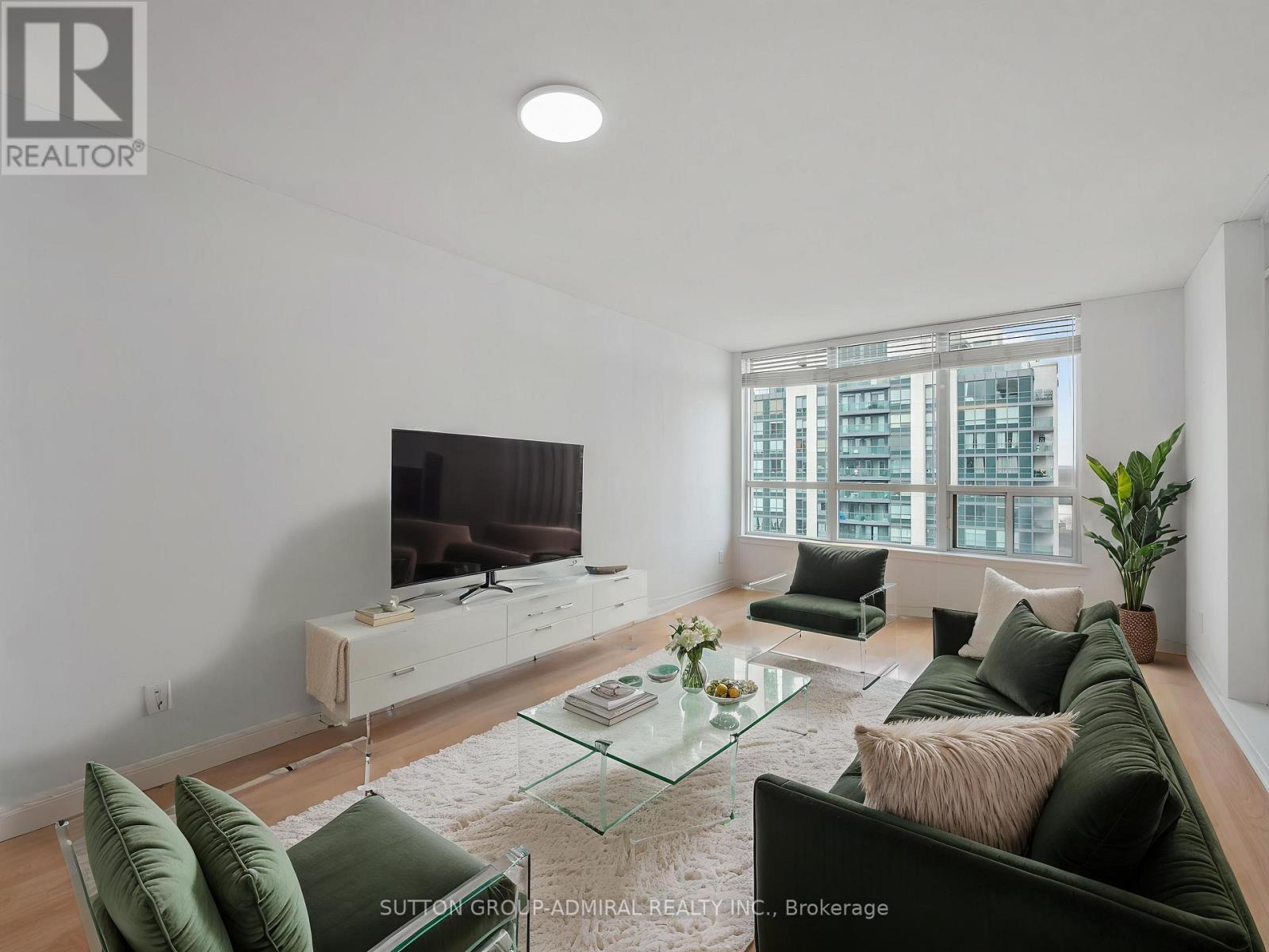 1101 - 60 Disera Drive, Vaughan, Ontario  L4J 9G1 - Photo 13 - N12902576