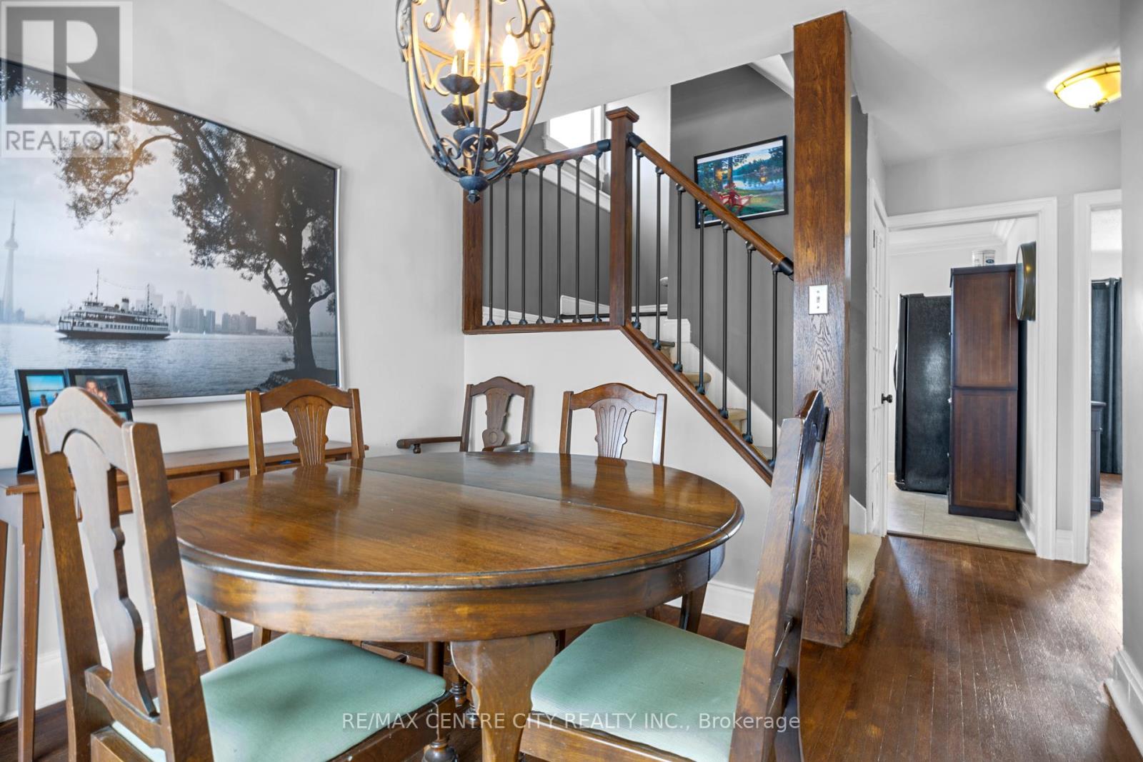 Photo 9 of 29 for 32 Third Avenue