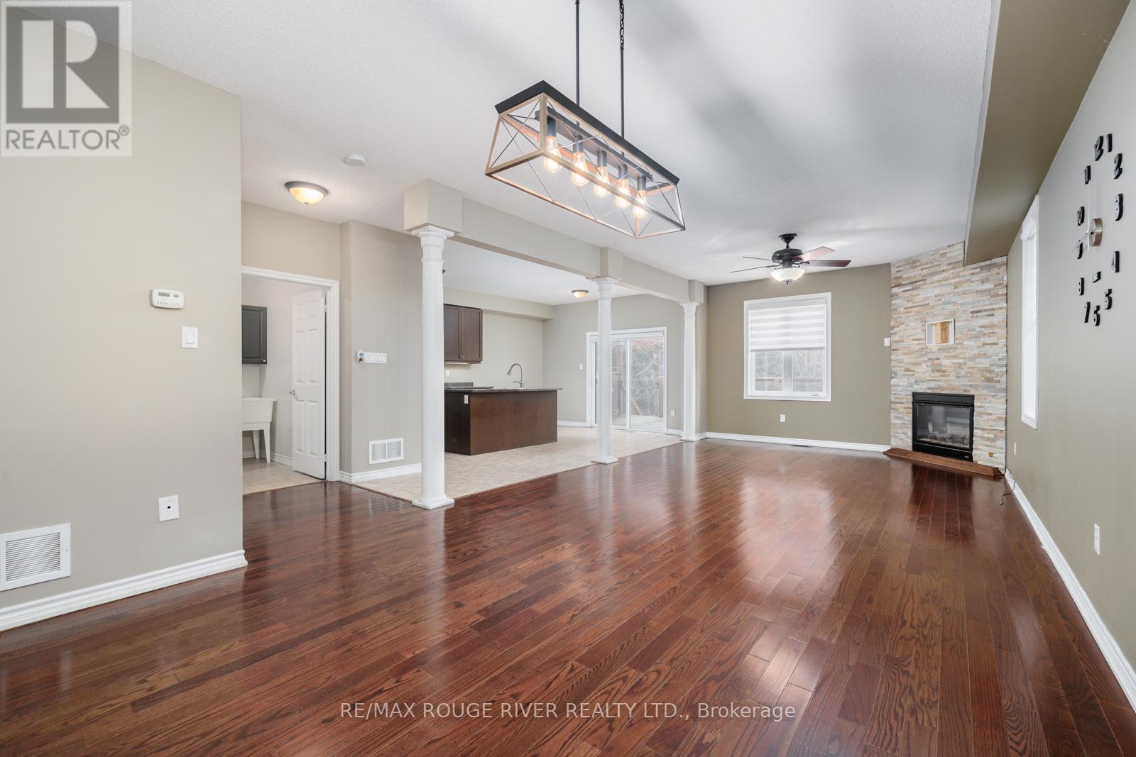 34 Harry Gay Drive, Clarington, Ontario  L1E 0B2 - Photo 7 - E12903880