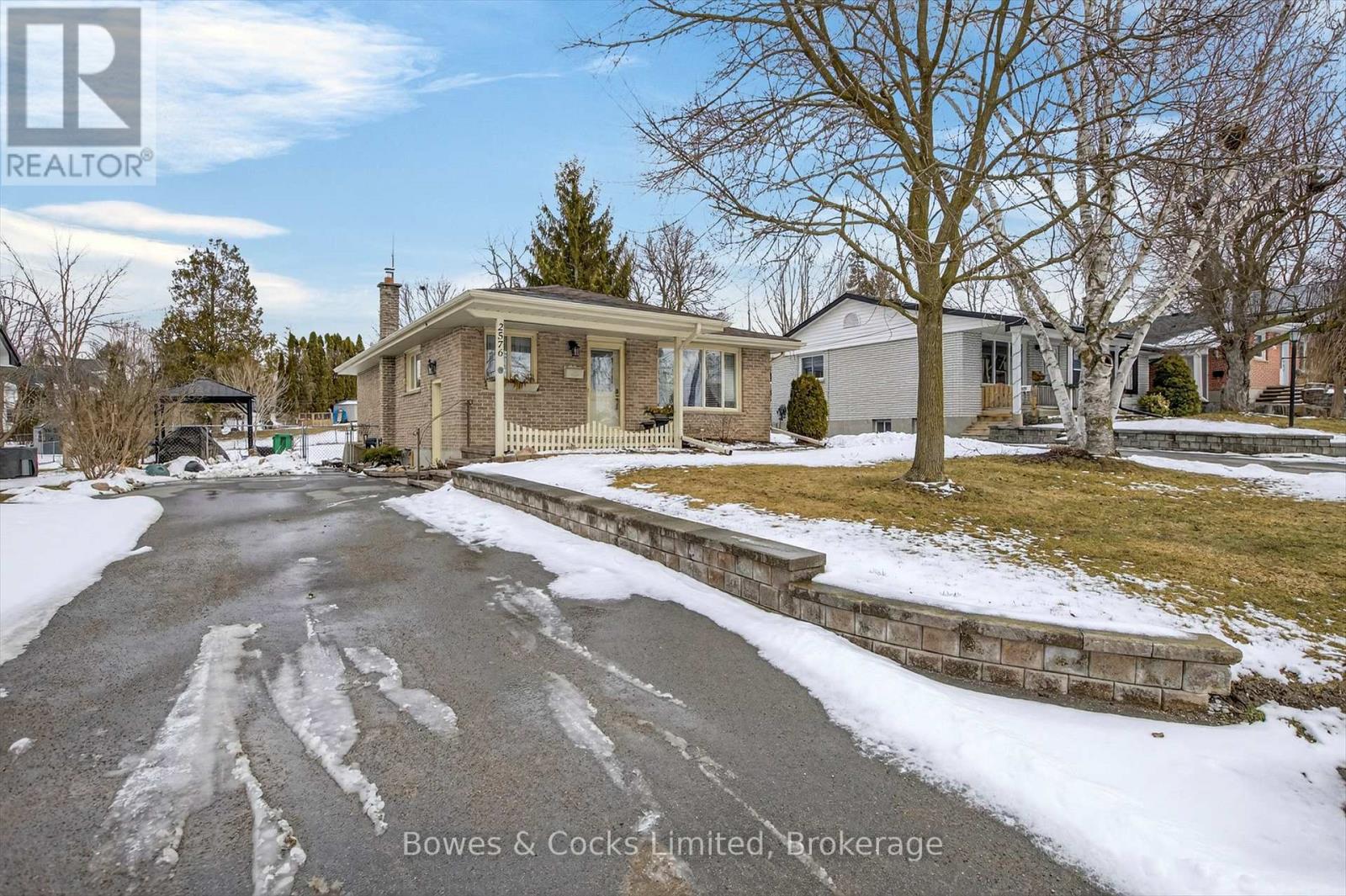 2576 Bensfort Road, Peterborough, Ontario  K9J 1C9 - Photo 4 - X12903888