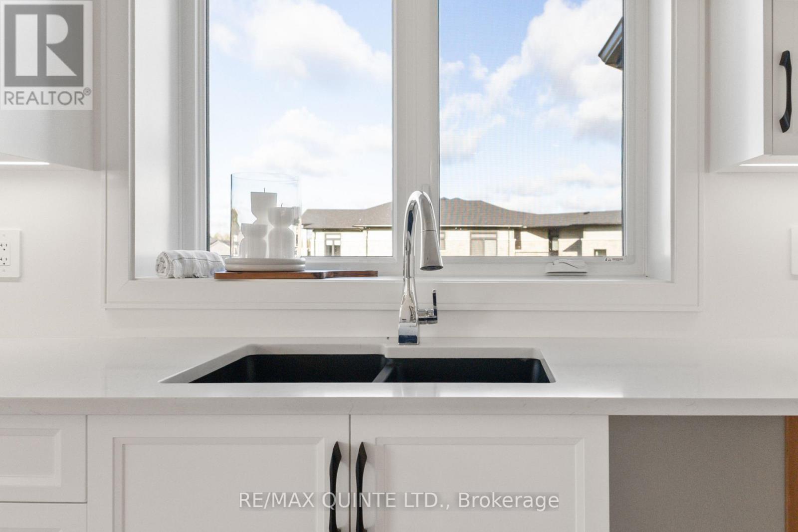 76 Navigation Drive, Prince Edward County, Ontario  K8N 0G1 - Photo 16 - X12903910