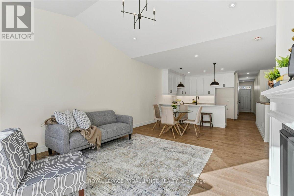 163 Pomeroy Avenue, Tweed, Ontario  K0K 3J0 - Photo 8 - X12904058