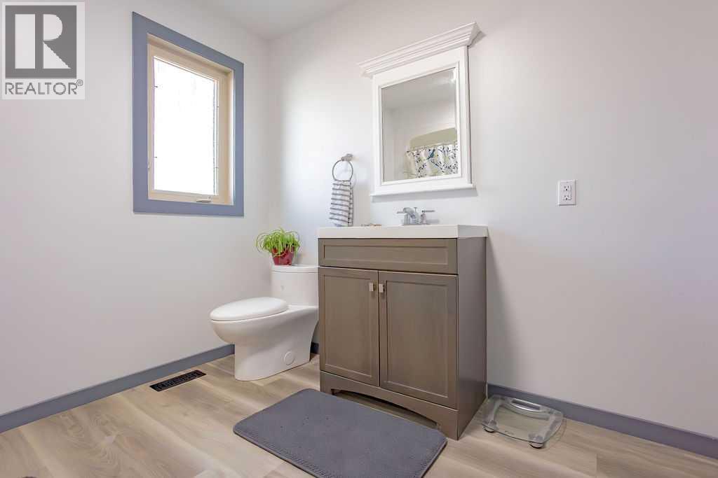 5 Dogwood Drive, Rural Wainwright No. 61, Alberta  T9W 1T5 - Photo 4 - A2295089