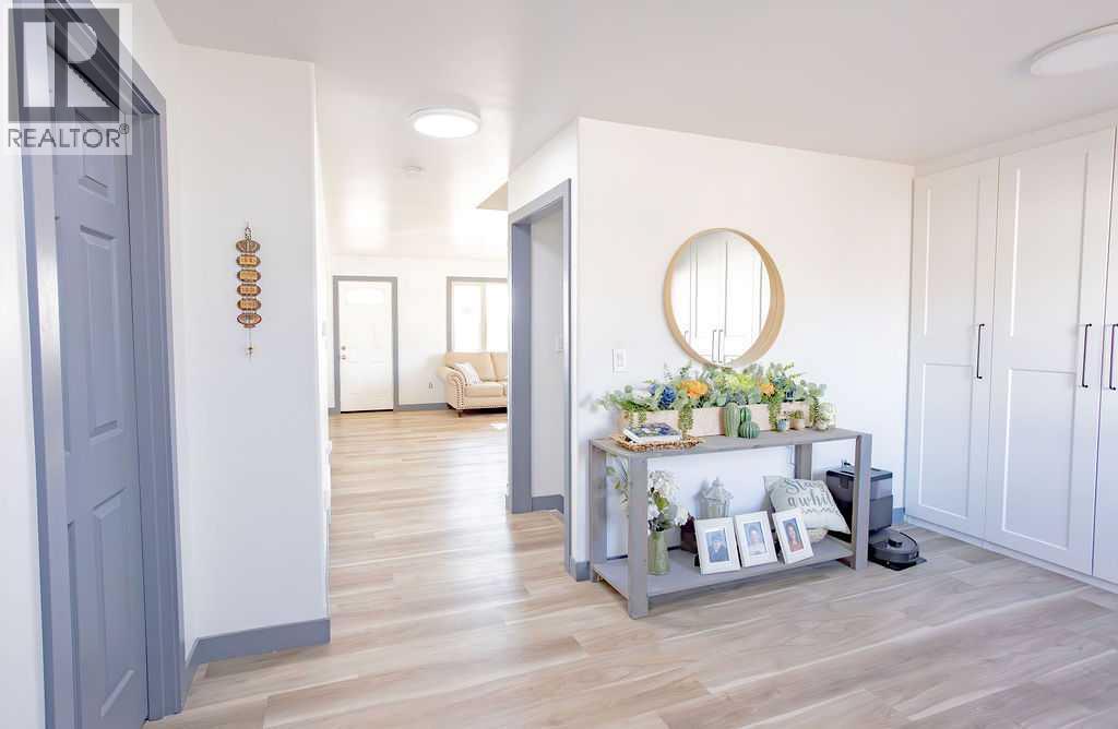 5 Dogwood Drive, Rural Wainwright No. 61, Alberta  T9W 1T5 - Photo 2 - A2295089