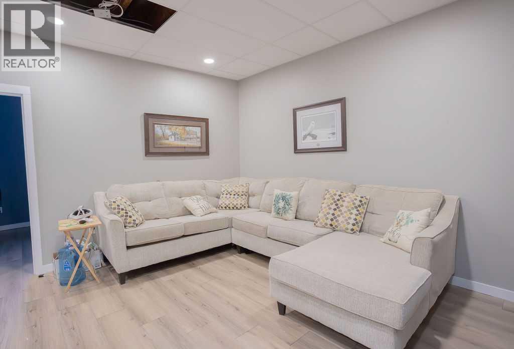 5 Dogwood Drive, Rural Wainwright No. 61, Alberta  T9W 1T5 - Photo 28 - A2295089