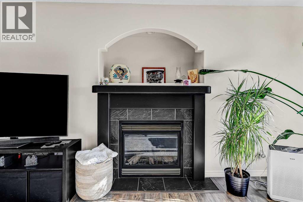 138 Crystal Heights Lane, Grande Prairie, Alberta  T8X 1R1 - Photo 6 - A2294978