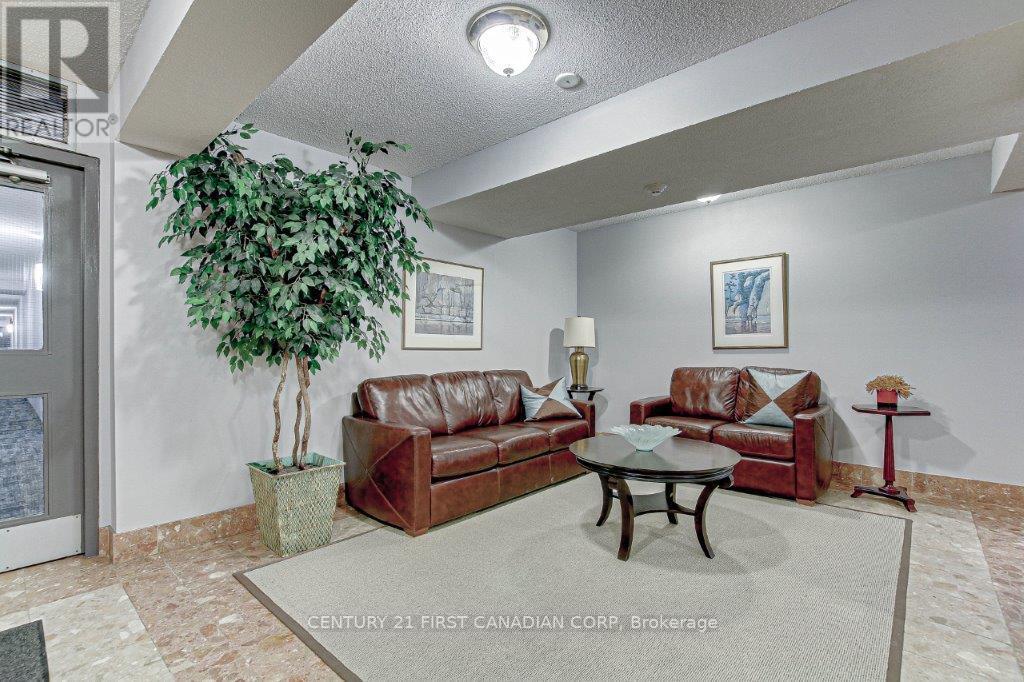 607 - 1510 Richmond Street, London North, Ontario  N6G 4V2 - Photo 6 - X12904040