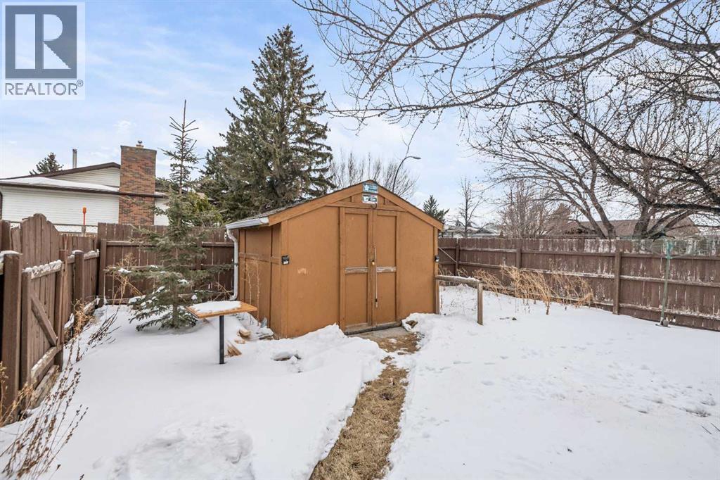 104 Doverthorn Close Se, Calgary, Alberta  T2B 2G6 - Photo 37 - A2289050