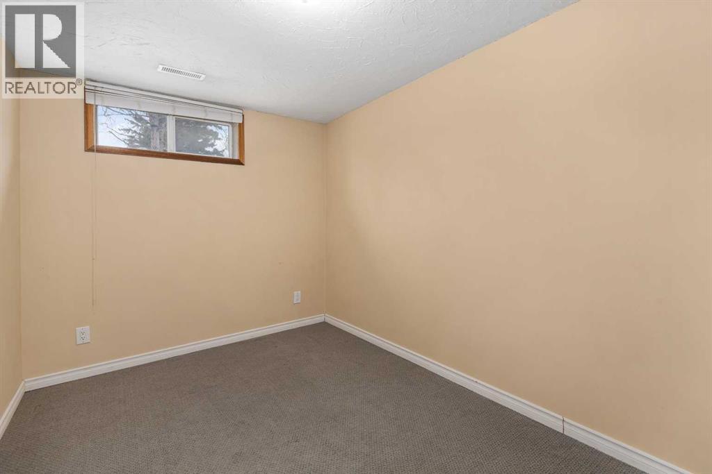 104 Doverthorn Close Se, Calgary, Alberta  T2B 2G6 - Photo 29 - A2289050