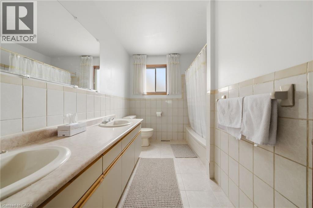 382 Hemlock Avenue, Stoney Creek, Ontario  L8E 2E1 - Photo 24 - 40813426