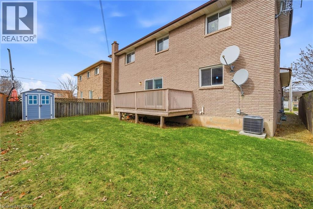 382 Hemlock Avenue, Stoney Creek, Ontario  L8E 2E1 - Photo 37 - 40813426