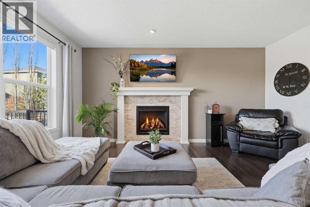 344 Sunset View, Cochrane, Alberta  T4C 0N6 - Photo 5 - A2293770